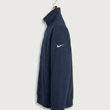 Polo HS Football general - Midnight Navy Nike Club Fleece Sleeve Swoosh 1/2-Zip NKDX6718 (side)